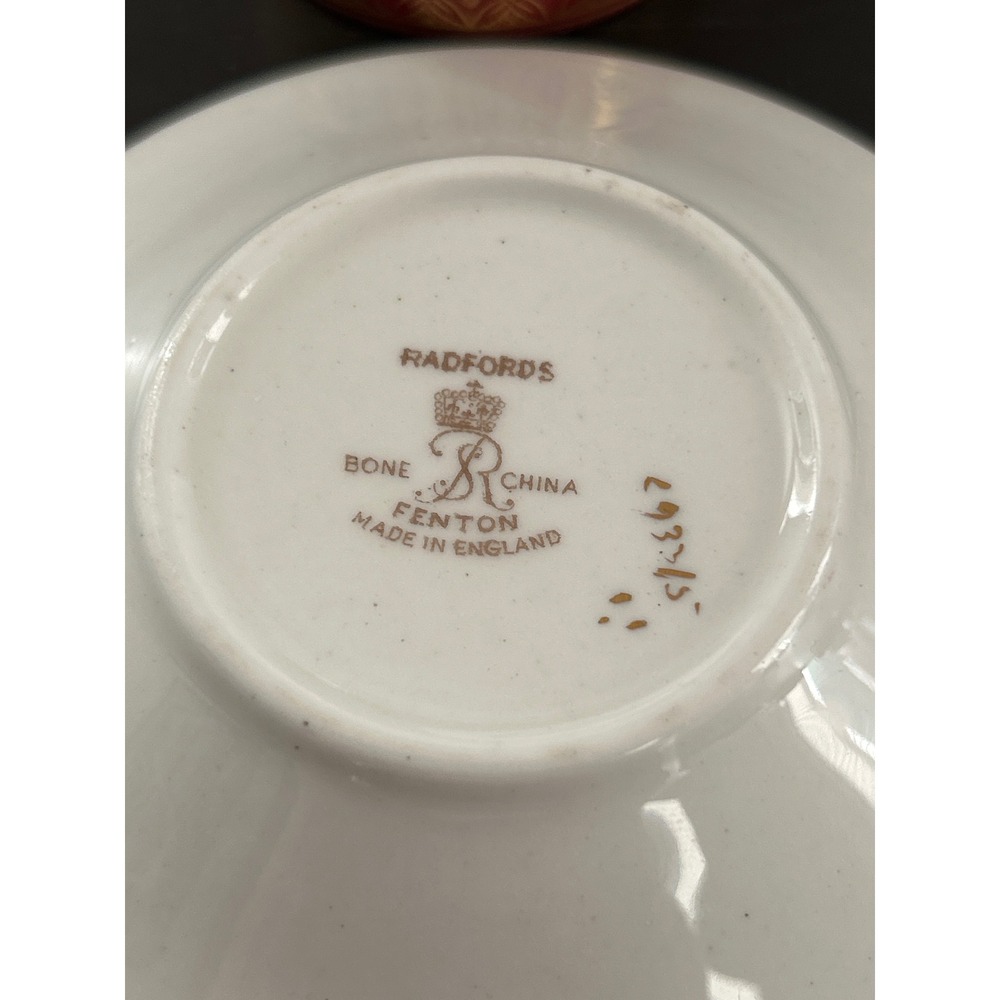 Vintage Cranberry Red and Gold Filigree Demitasse Espresso Cup and Saucer Set - Picture 10 of 11